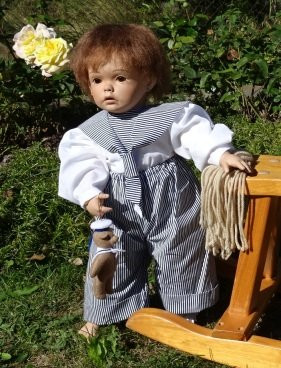 FRANZISKA- GOEBEL ARTIS ORBIS PORZELLAN-PUPPE, design Rosemarie Anna Müller, sběratelská, autorská panenka, Německo, katalogové číslo 9-64-027-G